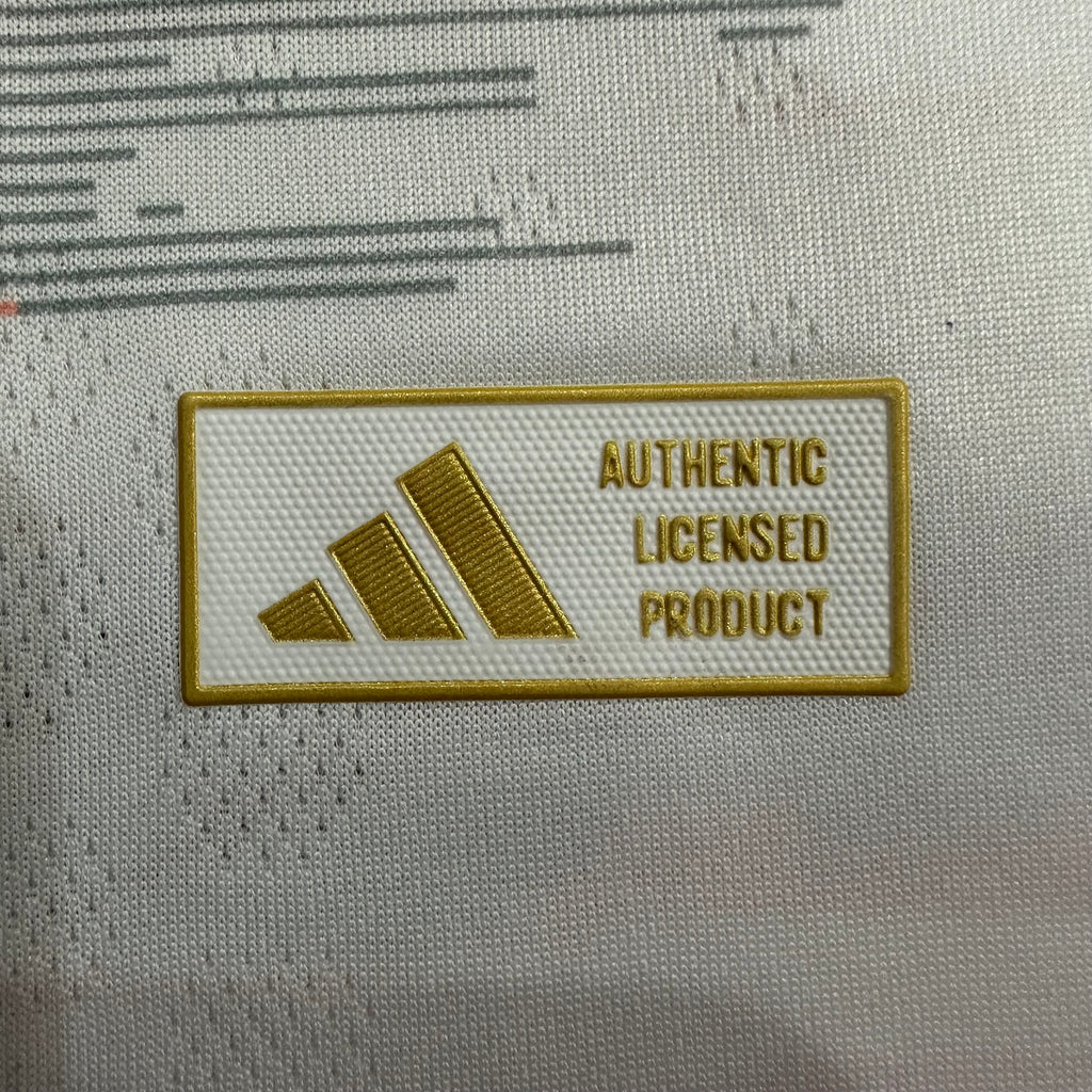 Camiseta Bayern de Munich Segunda Equipación 25/26, Player