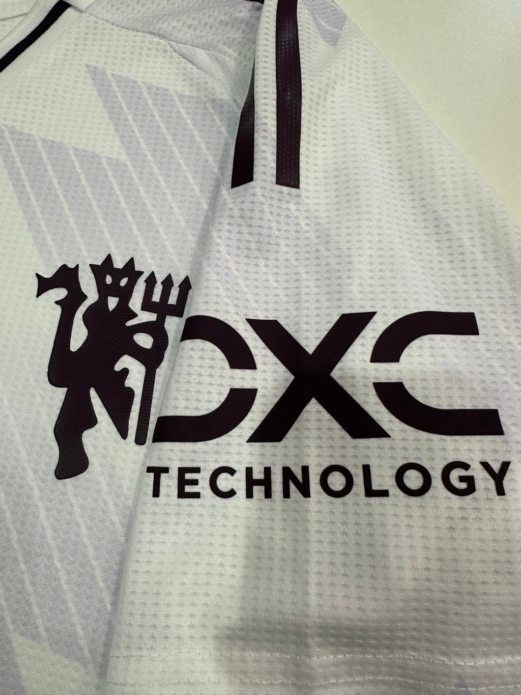 Camiseta Manchester United Segunda Equipación Blanca 25/26, Player