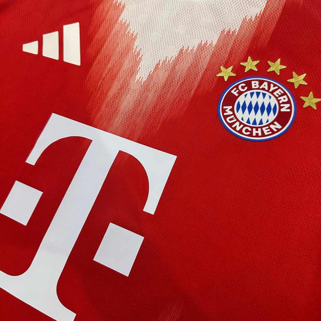 Camiseta Bayern de Munich Primera Equipación 25/26, Player