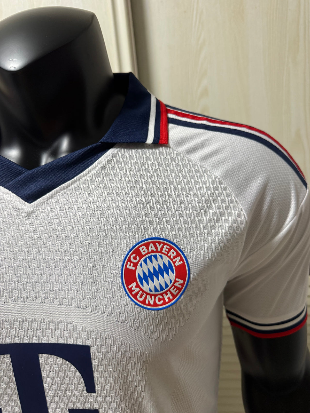 Bayern Munich Home Shirt 25/26, Player