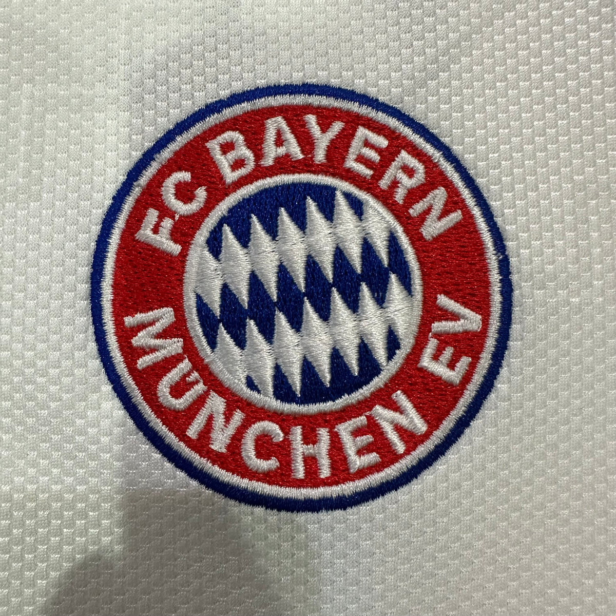 Bayern Munich Home Shirt 25/26, Fan