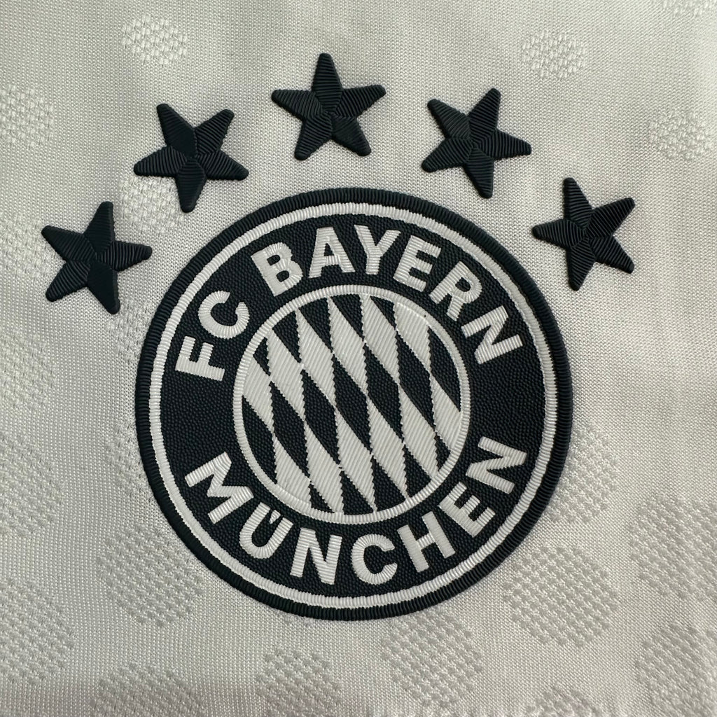 Pantaloneta Bayern Munich2ª Equipación 25/26