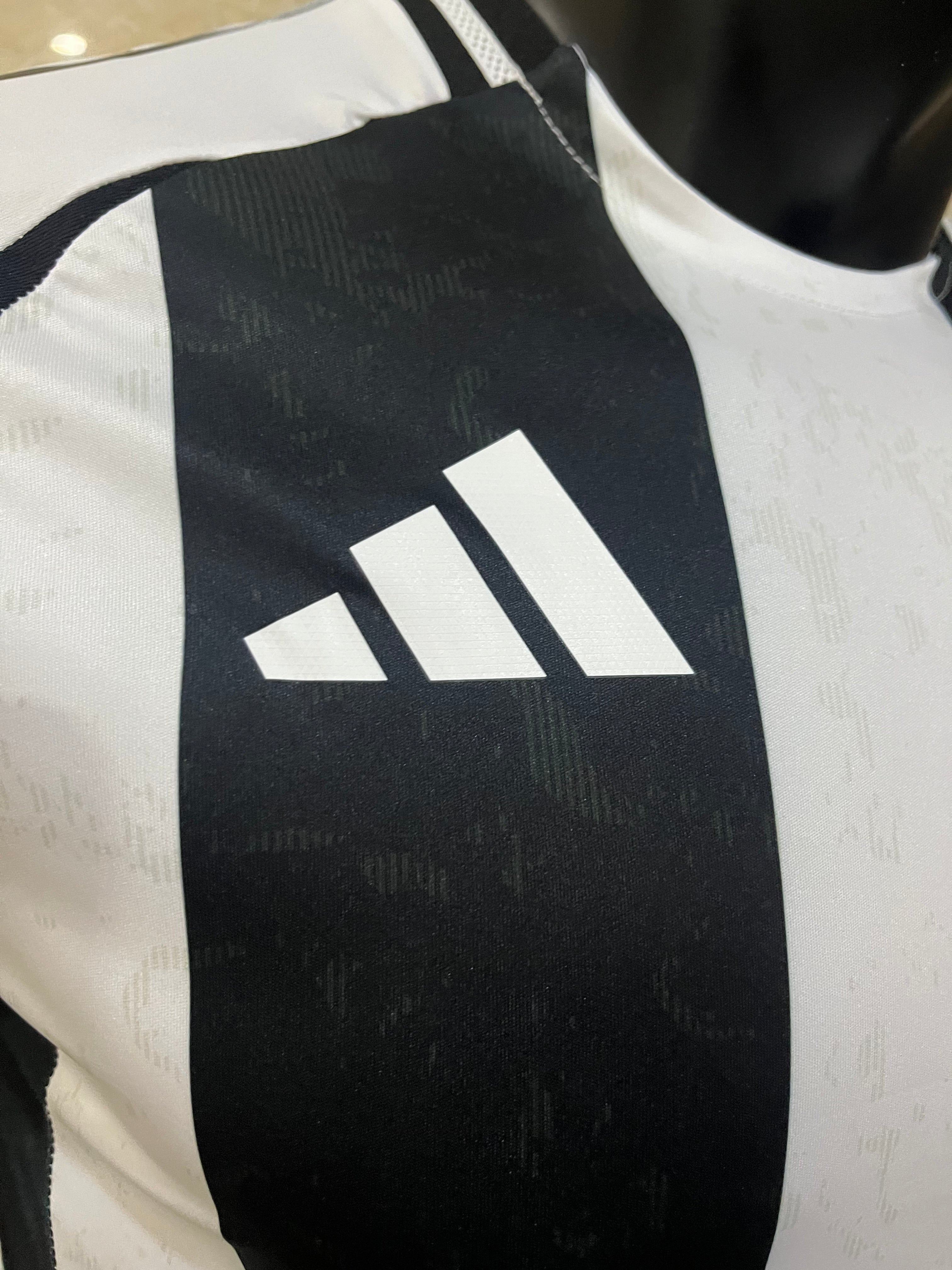 Camiseta Juventus Primera Equipación 24/25, Player