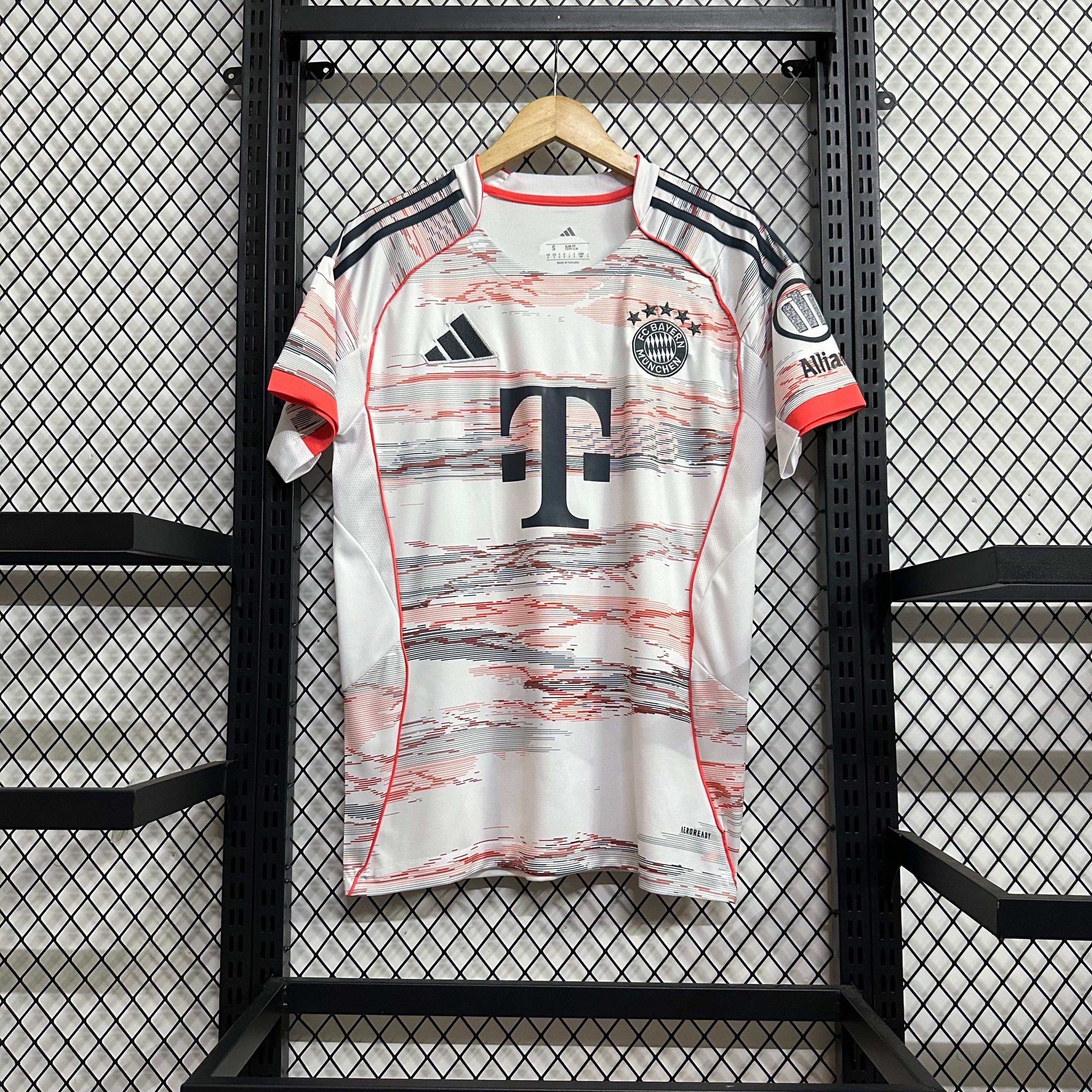 segunda equipacion bayern 25-26 camiseta del bayern de munich