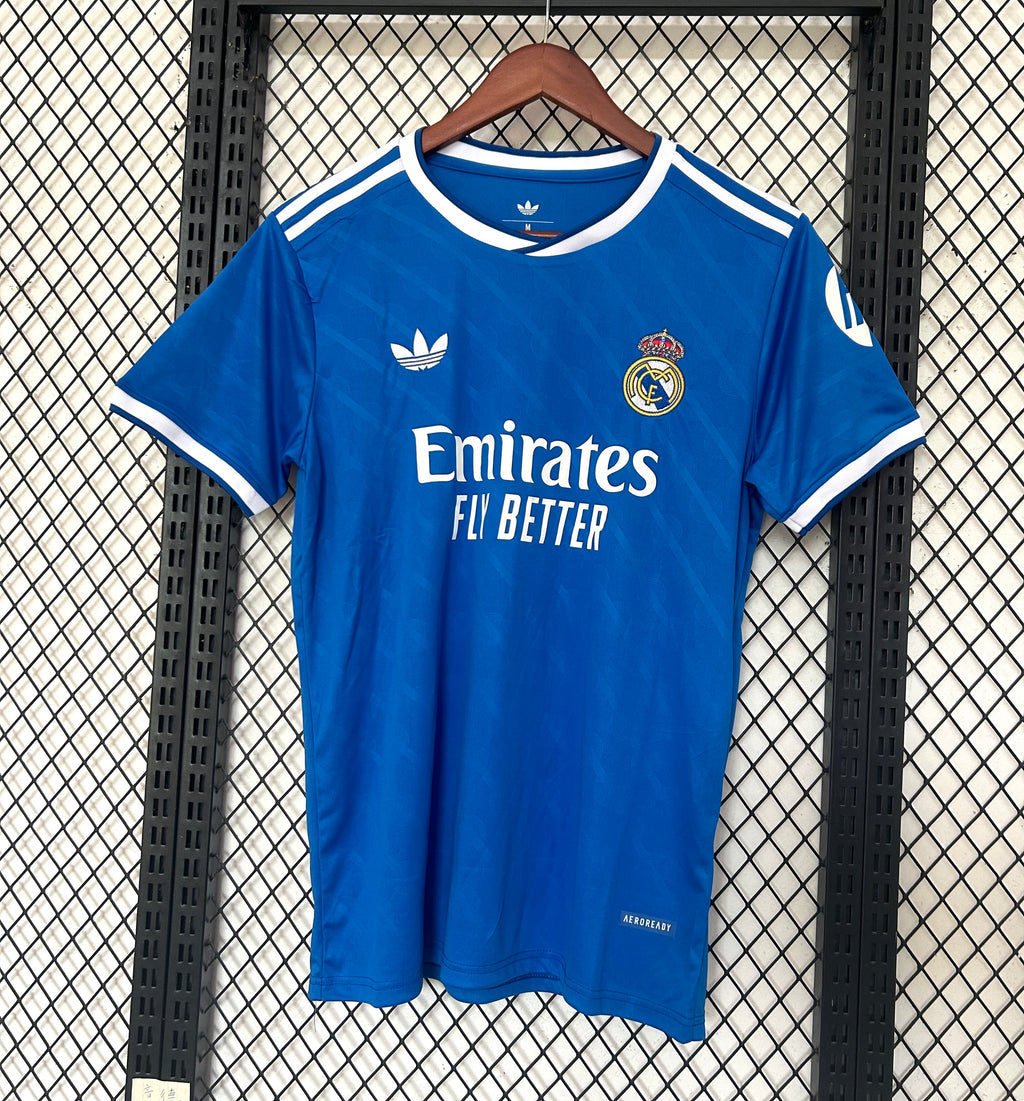 tercera equipacion real madrid 25-26, camiseta azul