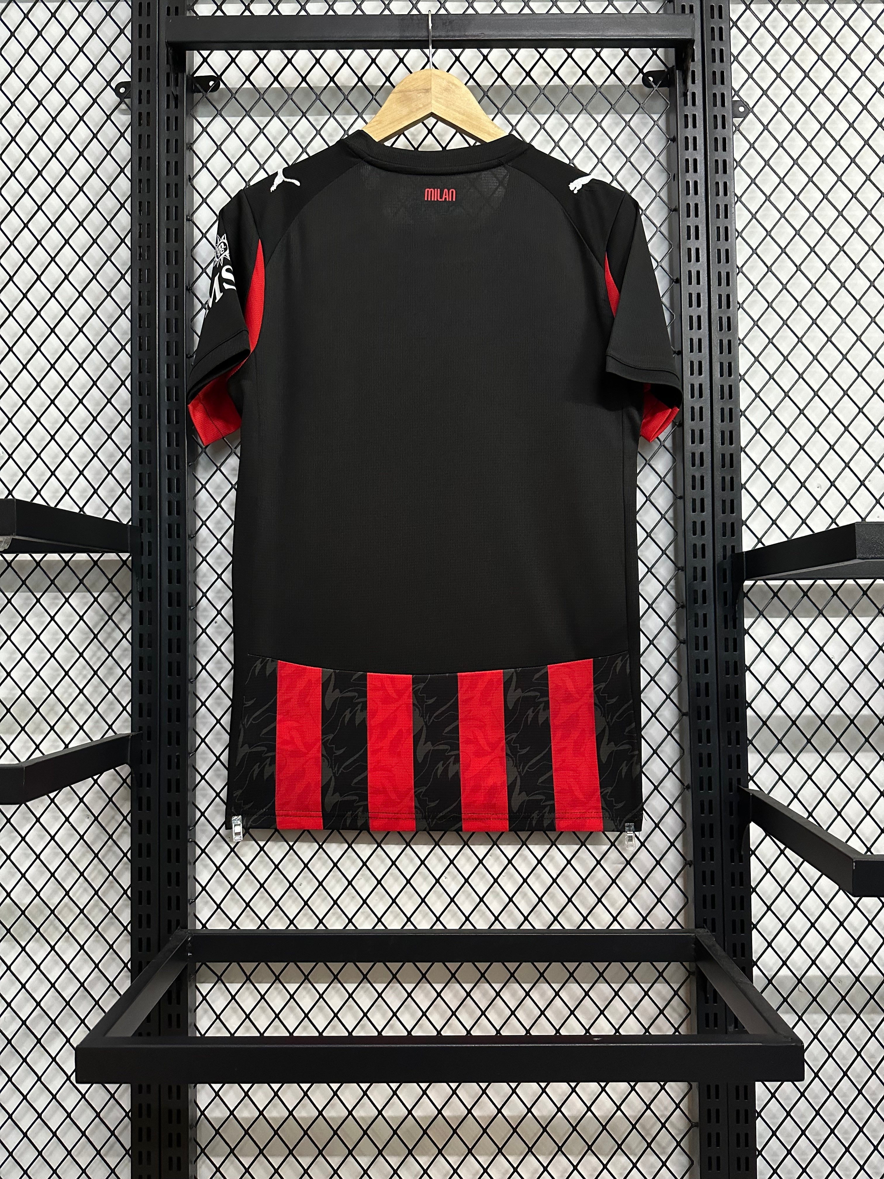 Camiseta AC Milan Pimera Equipación 25/26, Fan