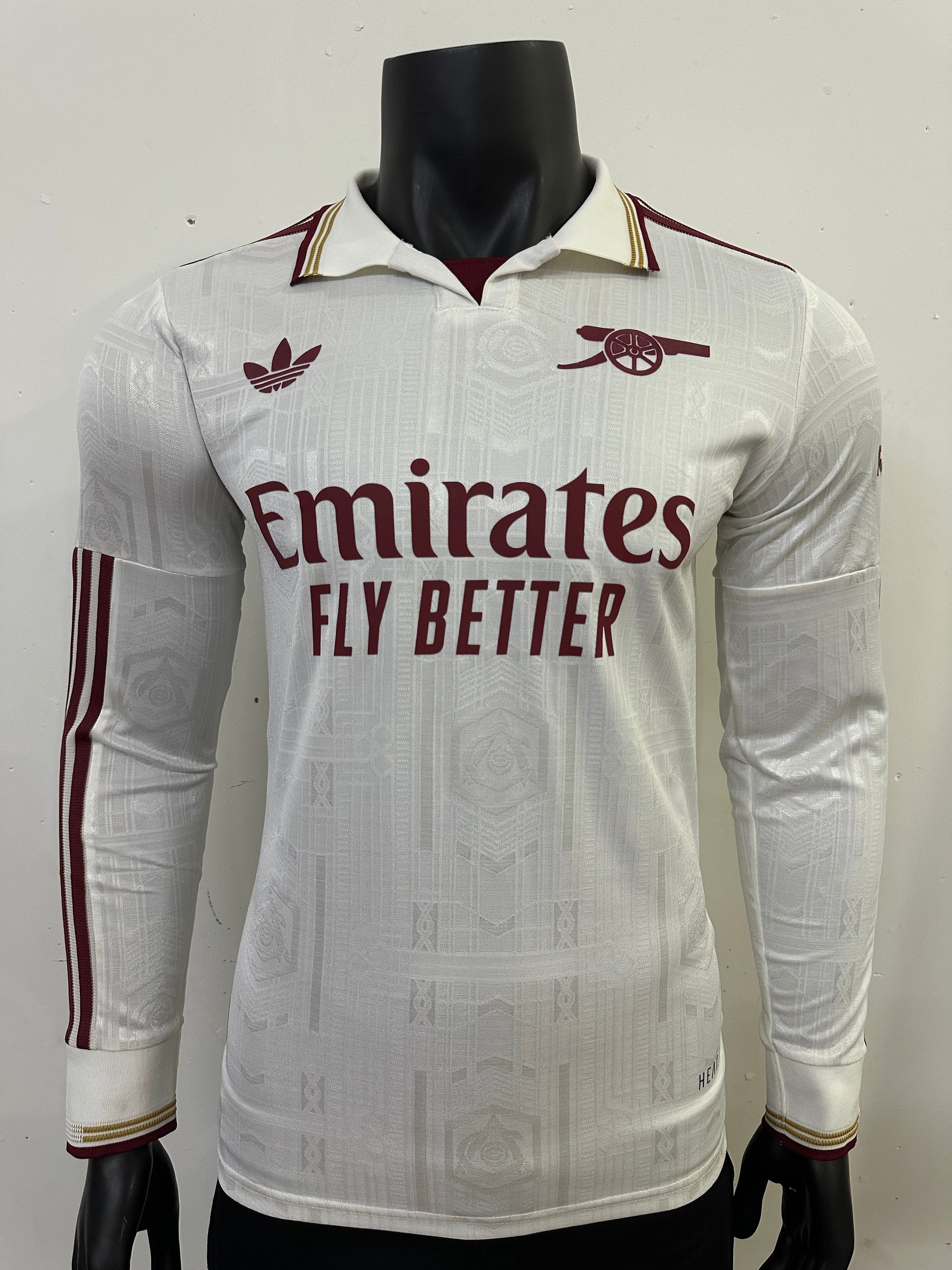 camiseta manga larga blanca del arsenal con cañon