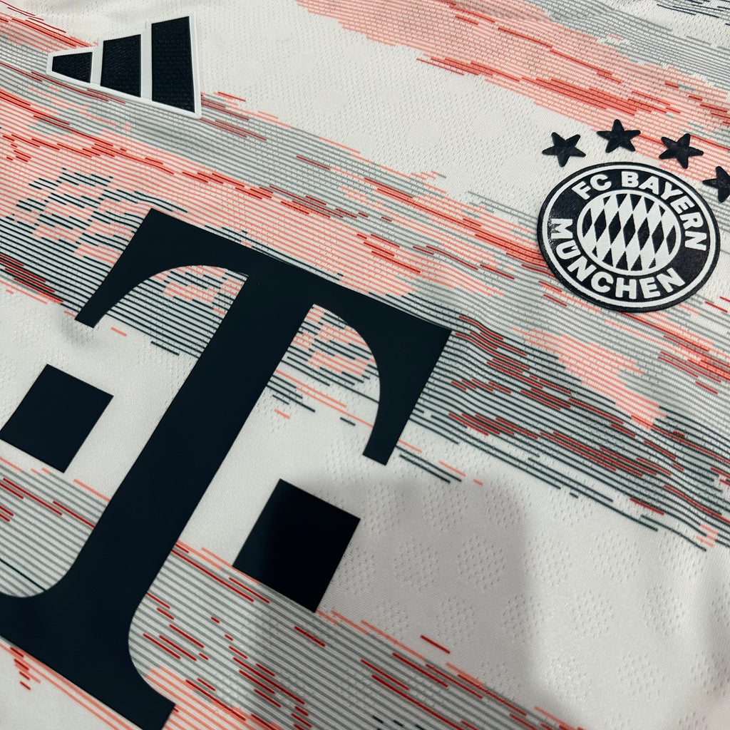 Camiseta Bayern de Munich Segunda Equipación 25/26, Player