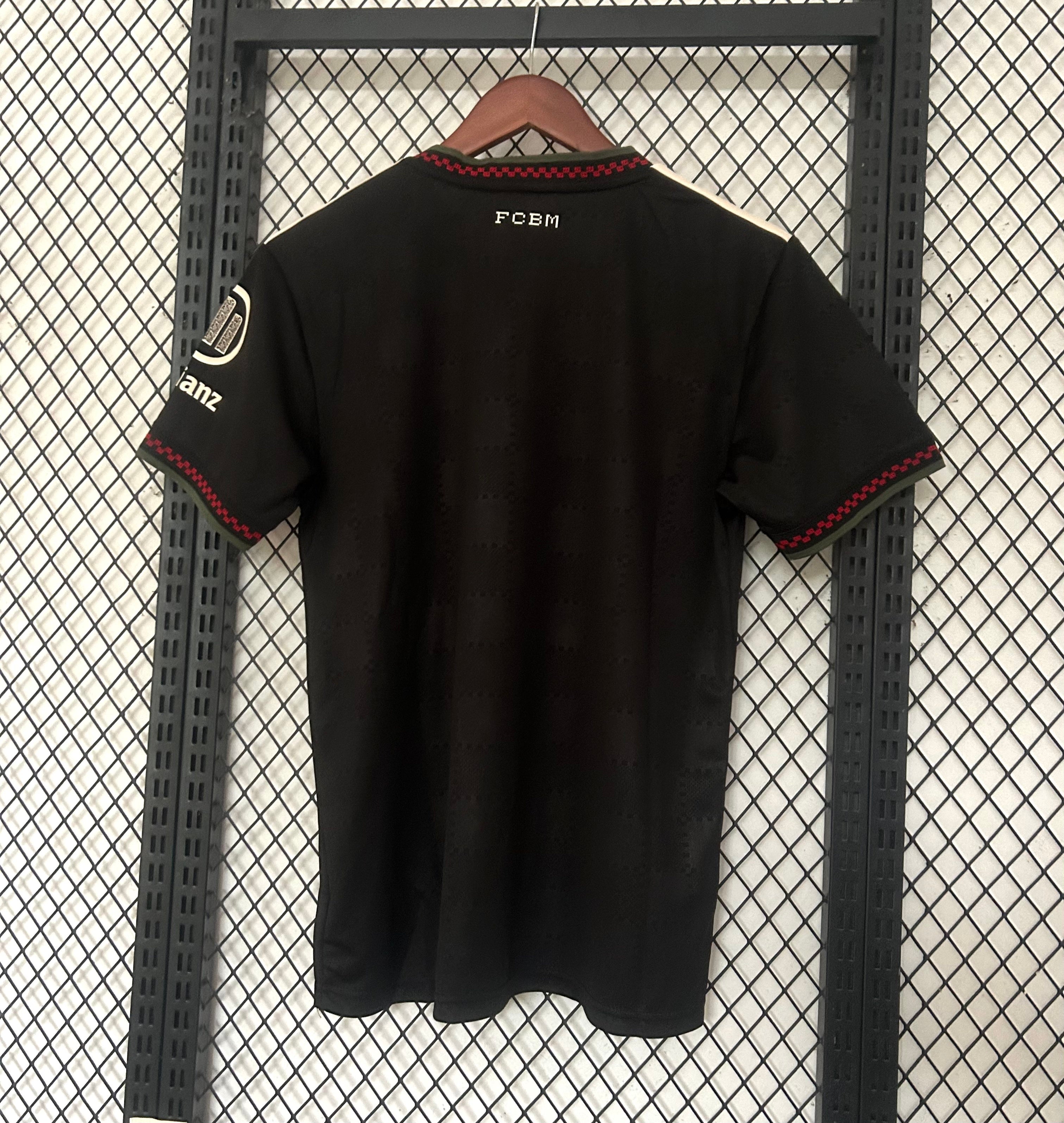 Camiseta Bayern de Munich Tercera Equipación 25/26, Fan