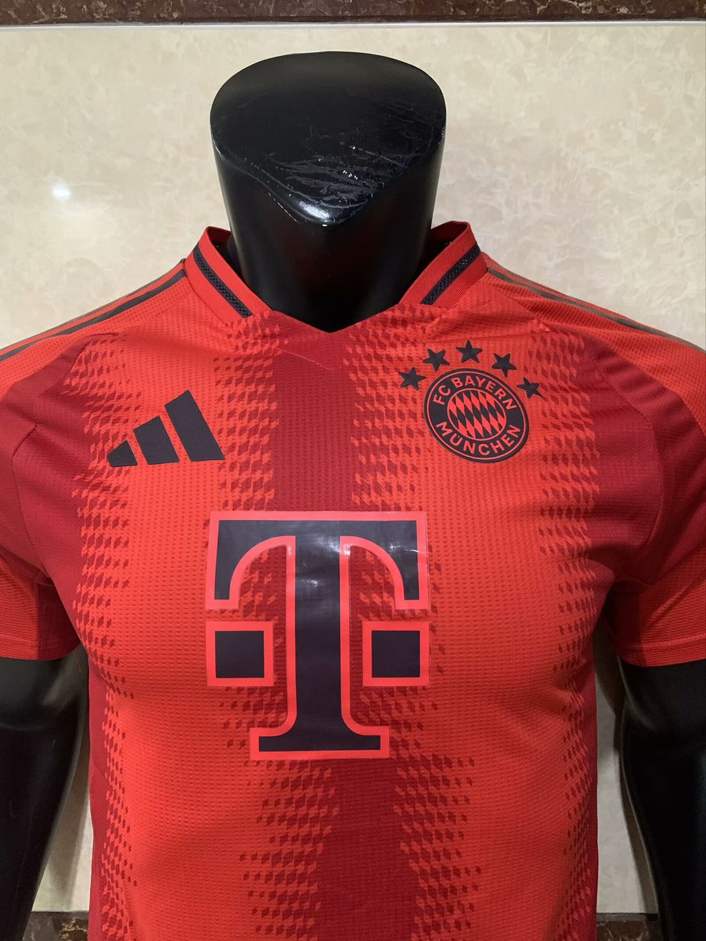 Camiseta Bayern de Munich Primera Equipación 24/25, Player