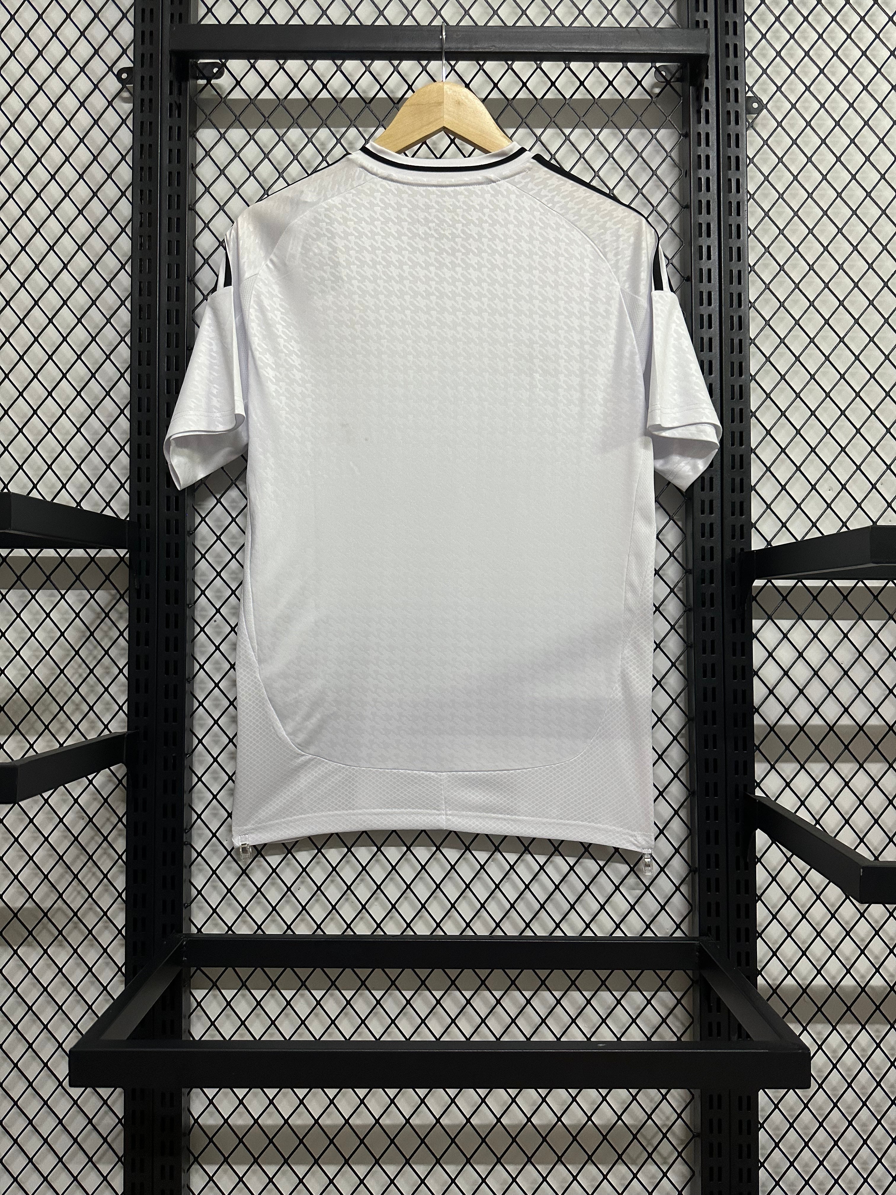 Camiseta Real Madrid Primera Equipación 24/25, Fan