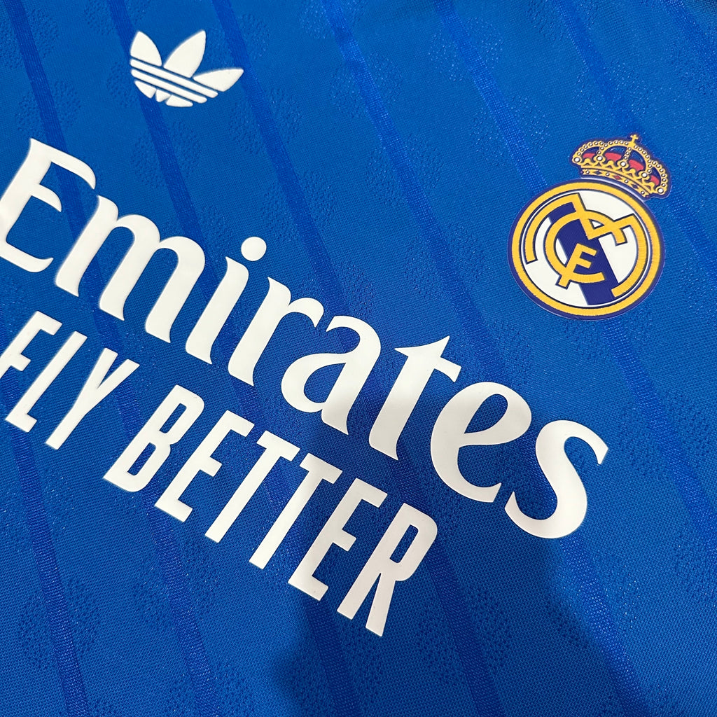 Camiseta Real Madrid Tercera Equipación Azul 25/26, Player