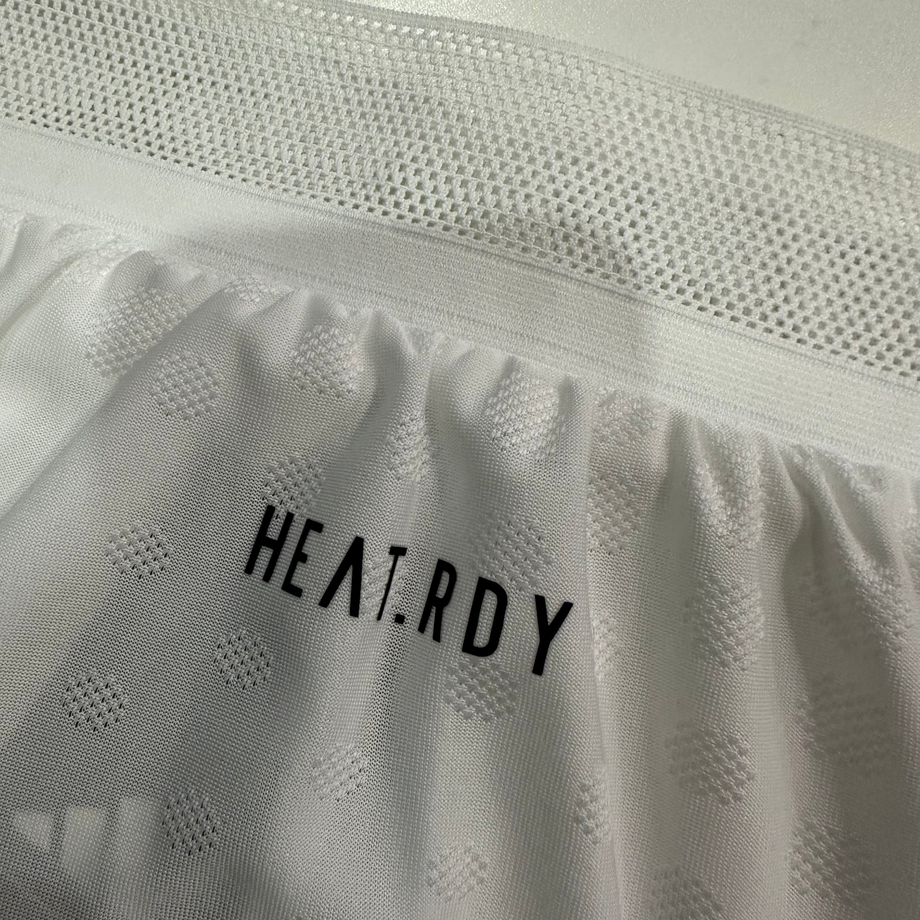 Pantaloneta Real Madrid 1ª Equipación 25/26