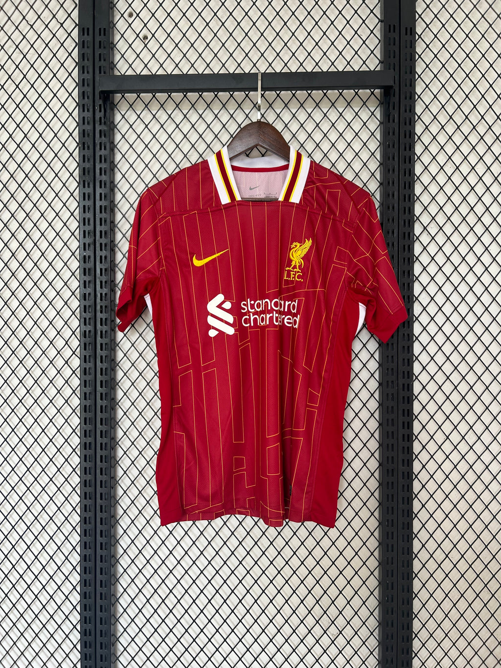 1ª equpacion liverpool 24-25