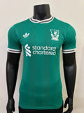 tercera equipacion liverpool verde 25-26