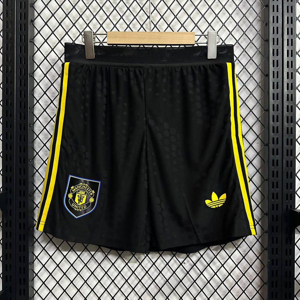 pantaloneta ngra tercera equipacion manchester united