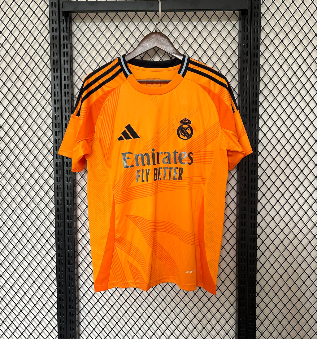 camsieta real madrid segunda equipacion 24-25 naranja